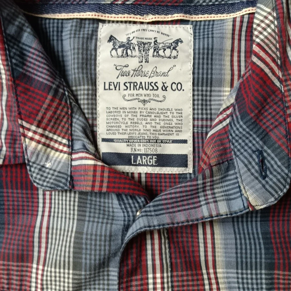 Levi's‎ Men's Pearl Snap Long Sleeve Western Plaid Shirt – Large